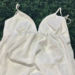 Maxi solid white dress